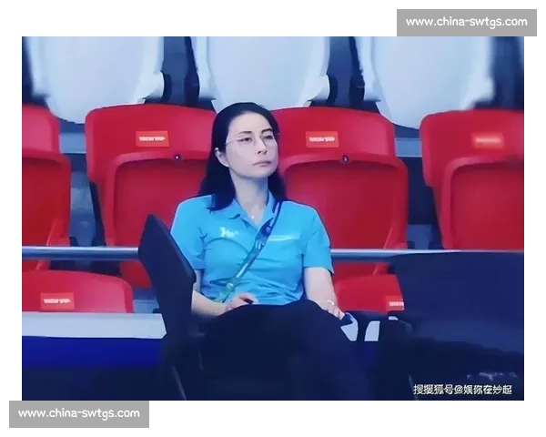 郭晶晶新加坡世锦赛执裁 补领国际泳联最高荣誉